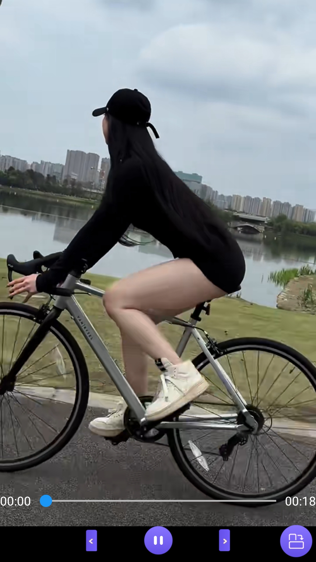 弥漫着花儿的香气什么意思截图